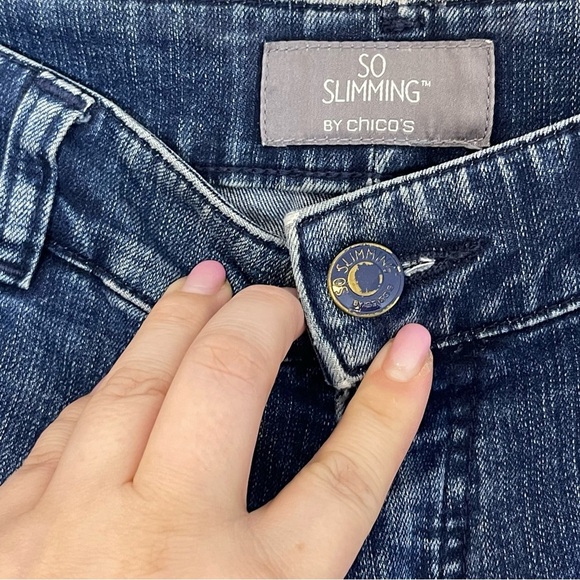 Chico's Women's So Slimming Capris Jeans Size 00 - Picture 11 of 11